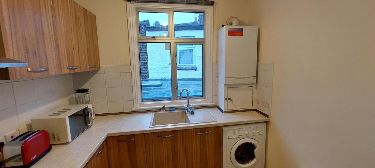 Family Friendly 3 Bedroom Flat Zone 2 - Children Stay Free! لندن المظهر الخارجي الصورة