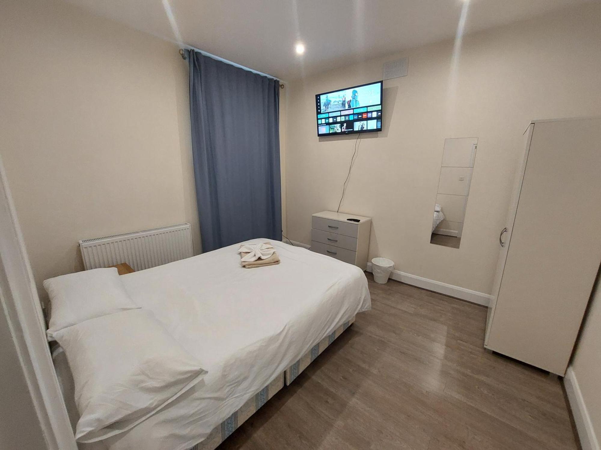 Family Friendly 3 Bedroom Flat Zone 2 - Children Stay Free! لندن المظهر الخارجي الصورة
